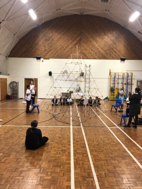 HandfordHallPS's tweet image. Well done to Year 5 pupils - what a construction!
#fabscience