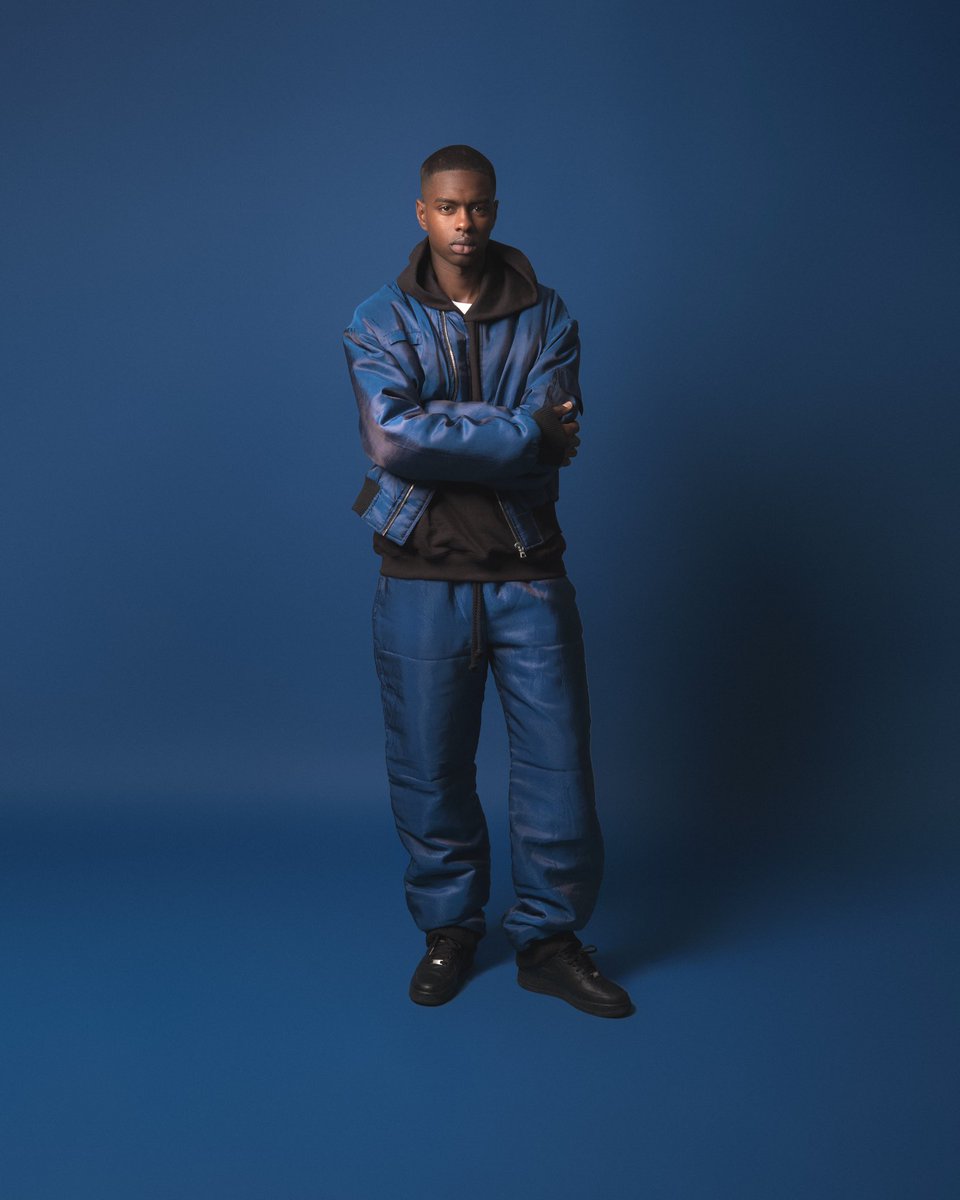 Ma nouvelle création déjà disponible pour cet hiver 💙🧥