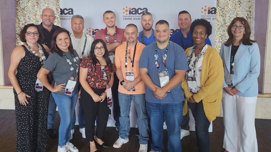 HCSO_MikeLee's tweet photo. Happy National Crime & Intelligence Analysts day to our Award Winning @HCSOTexas team! The work you do each and every day plays a pivotal role in guiding deployment of resources & tracking down violent offenders. #precisionpolicing #intelligence #Analytics https://t.co/MS55h4HpBJ