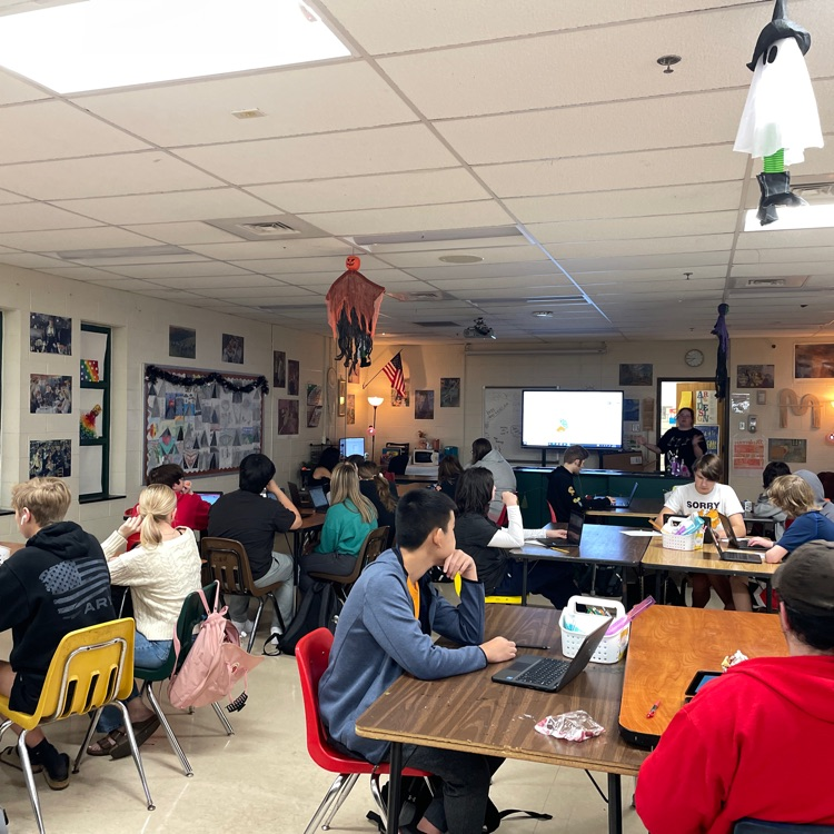 We love Club Day! Featured this week is Art Club   🎨 Student were busy planning for our upcoming Trunk or Treat event. 🦅 #thisisnb