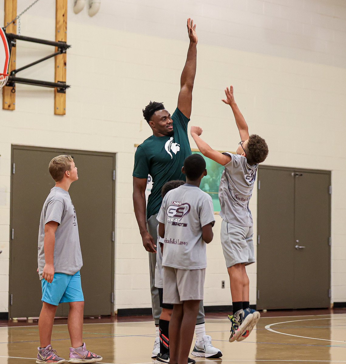 Justin Brantley 🎈 tweet media