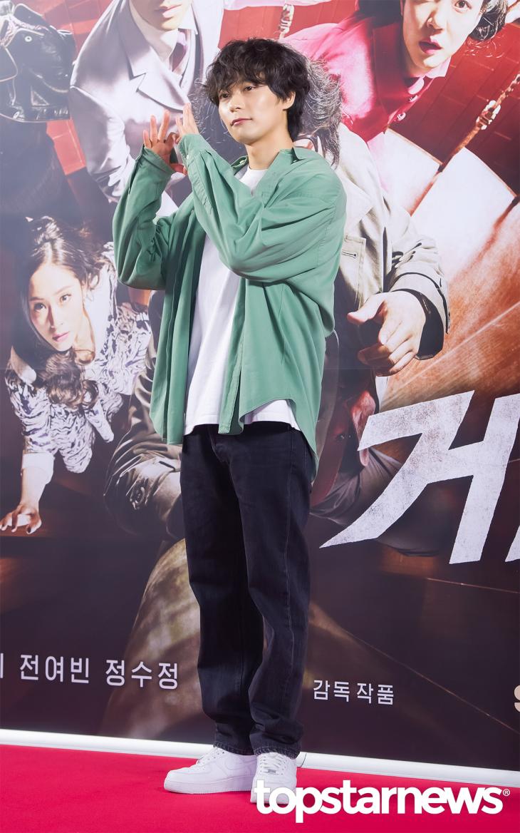 Tinkerland0303's tweet photo. 📄 Update

Actor Woo Jeyeon (#HEEJUN) attended the VIP premiere of the movie '#COBWEB' held on September 20, 2023.

Naver articles:
🔗https://t.co/RBeoLbKSmS
🔗https://t.co/sbc7Gx6Ite
🔗https://t.co/E3AkgRPQsu
🔗https://t.co/AYc4CLQrR6

#오희준 #희준 #OHHEEJUN
#우제연 #WooJeyeon https://t.co/p64MtekkDd