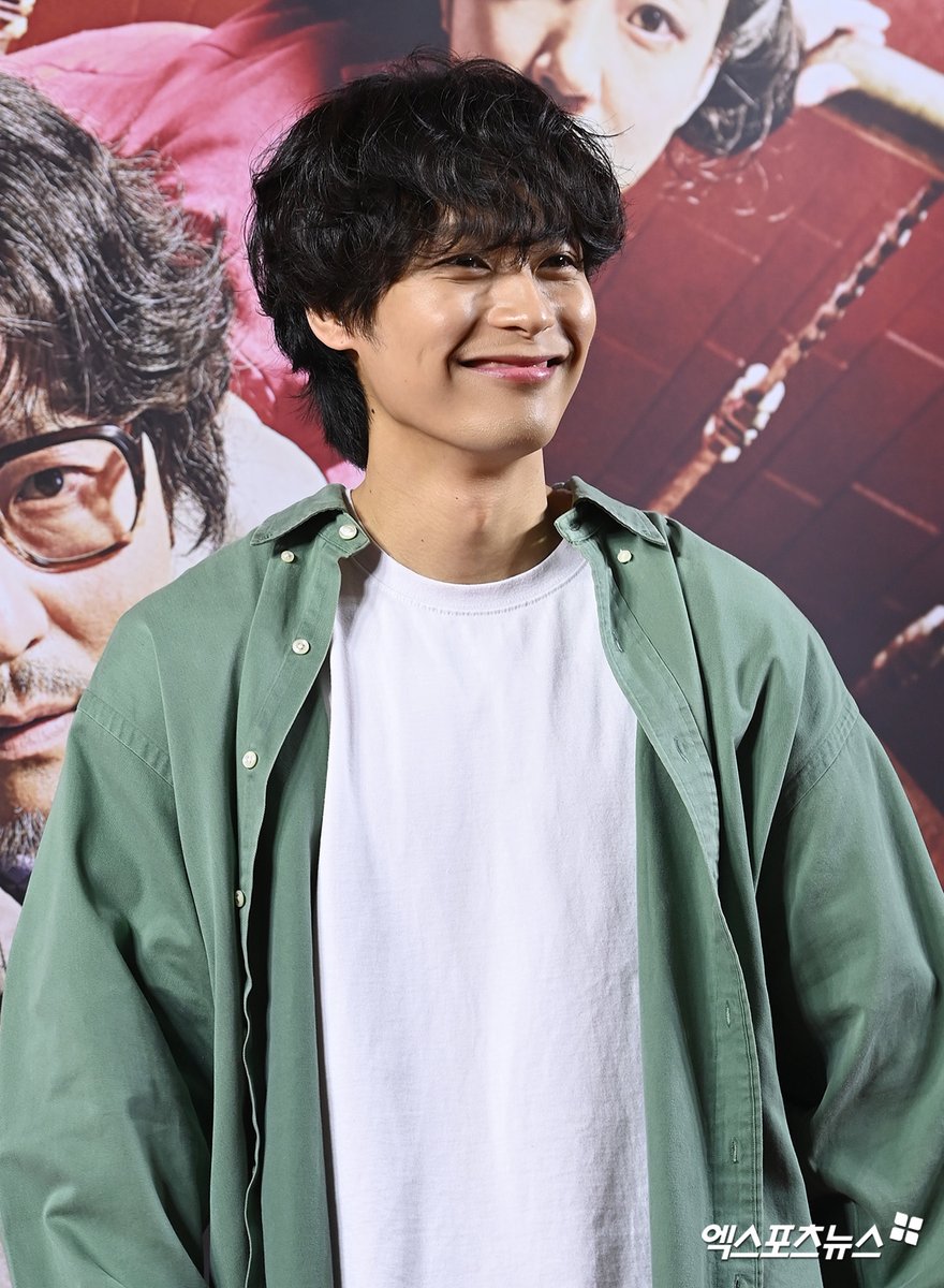 Tinkerland0303's tweet photo. 📄 Update

Actor Woo Jeyeon (#HEEJUN) attended the VIP premiere of the movie '#COBWEB' held on September 20, 2023.

Naver articles:
🔗https://t.co/RBeoLbKSmS
🔗https://t.co/sbc7Gx6Ite
🔗https://t.co/E3AkgRPQsu
🔗https://t.co/AYc4CLQrR6

#오희준 #희준 #OHHEEJUN
#우제연 #WooJeyeon https://t.co/p64MtekkDd