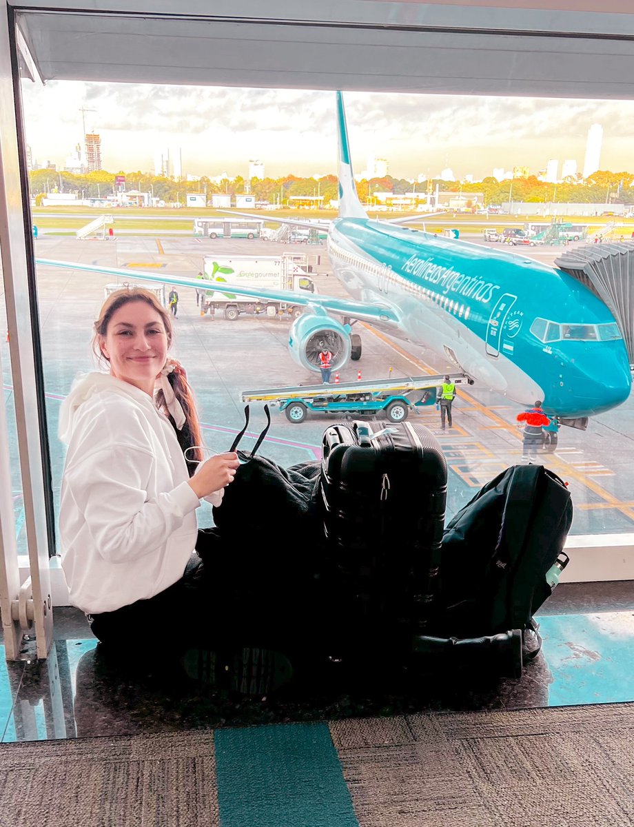 Pensamientos de aniversario de llegada a EEUU 🇺🇸✈️🦅

instagram.com/p/CxZcdbVsoYC/…