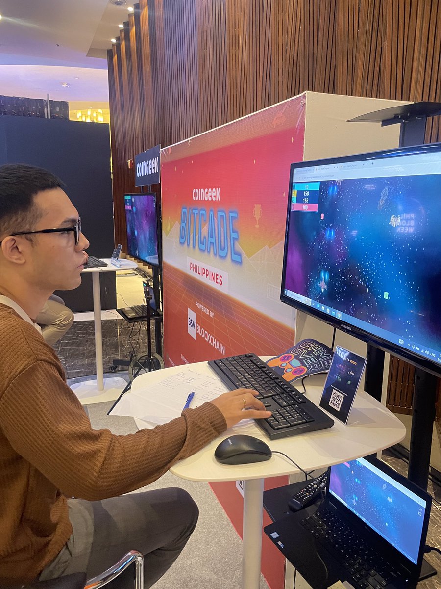 TokenSlayerX's tweet photo. Participants are very competitive playing @hastearcade Lost Game.
Get a chance to win up to $50 by playing @hastearcade games. Visit #CGBitcadePH Booth tomorrow, register then follow them on all its social media platforms and download the @handcashapp. As easy as 1,2,3! https://t.co/g0xFbD23wh