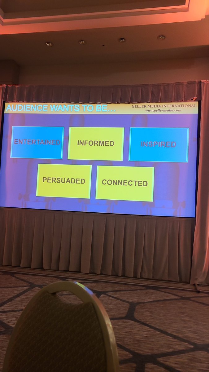 eaXLR's tweet photo. Connect with your community, says @vgeller, here at #prpd! #pubmedia https://t.co/SkSbLaxpvd