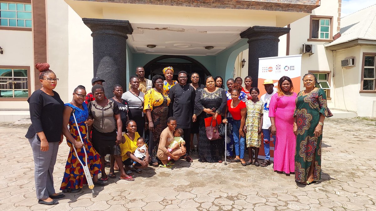 Pearl_Fixer's tweet photo. Ebonyi State Ministry of women affairs and social development (EBMIWA-SD) in collaboration with The United Nations Populations Find ( UNFPA ) conducts a 3-day training on life skills and Sexual Reproductive Health for beneficiaries of the empowerment program in Ebonyi State https://t.co/lIdzFdbpdh