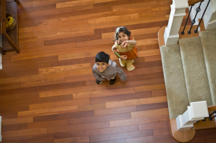 NevadaReGal's tweet photo. Thinking About a New Floor? Five Excellent Reasons to Choose Hardwood Flooring when Remodeling https://t.co/S81l3UI1Ag https://t.co/iMACBa1Nfj