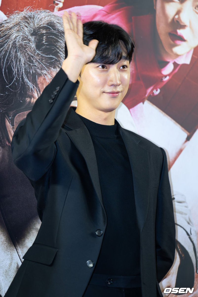 j_xiazhi182qi's tweet photo. OSEN
[사진]진영,'팬들 향한 스윗한 인사'

ペンに向かってスウィートなインサって、いやほんとほんとです😍

#진영 #정진영 #긍정진영 #사랑해진영 #JINYOUNG #JGROUND #ジニョン #무지무지한_정진영 #배우 #음악가 #자작곡 #진토벤 #정PD #인생뭐있어

🙏📸→https://t.co/r6ssIIiOUY https://t.co/ynGr9eGBE8