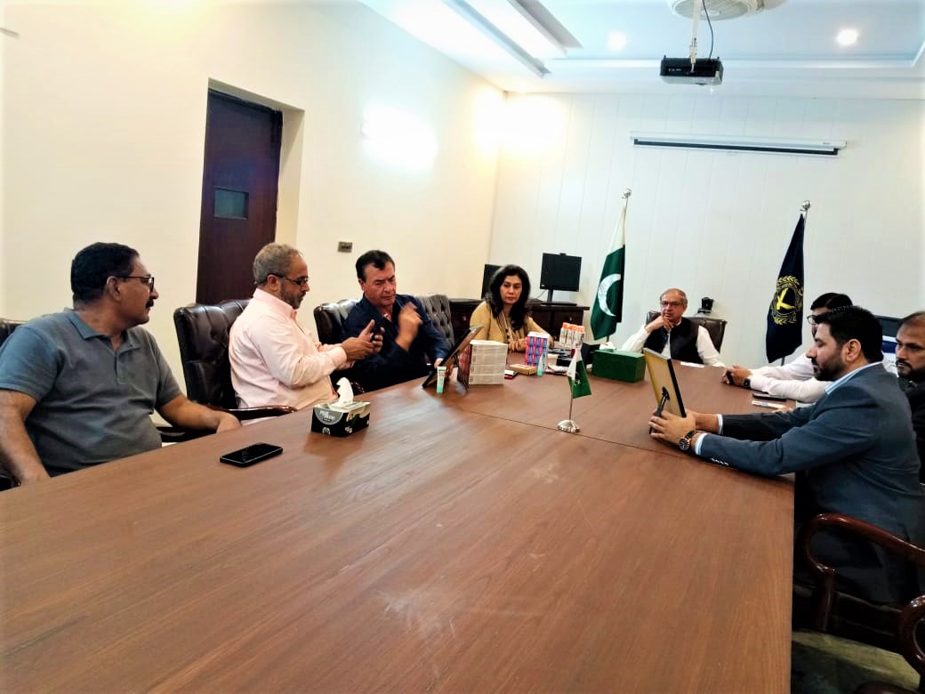 IPRE_Customs's tweet photo. Mr. Alex Arena Global Security and Brand Protection Head @Unilever Australia and South Asia and Mr. Shehzad Gul Regional Security Head called on Beelam Ramzan Director IPRE Lahore @Pak_Customs for furthering  mutual  collaboration.
@mukarram_ansari
@oicci_pakistan https://t.co/6mF30do3rM