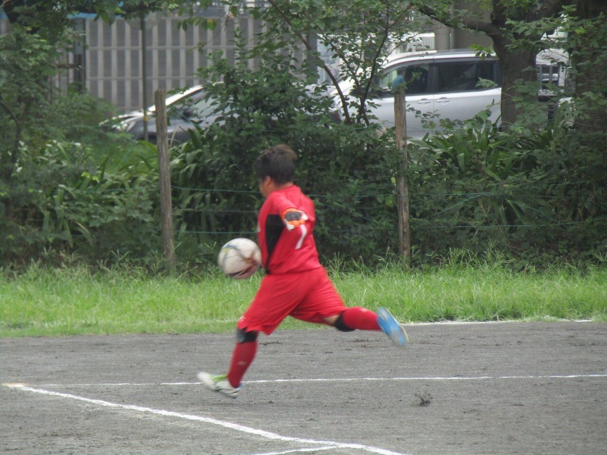 fctaka2023's tweet photo. 9/16 ハンガリー杯で東小倉SCさん、百合���SCさんと対戦いたしました❗️

なかなかシュートまで持っていけず敗戦…
ところどころ踏ん張れるような選手も増えてきましたが、まだまだ足りないところだらけ😓
6年生の公式戦も始まるので、切り替えて次に繋げよう❗️ https://t.co/JSZeQDzK5u