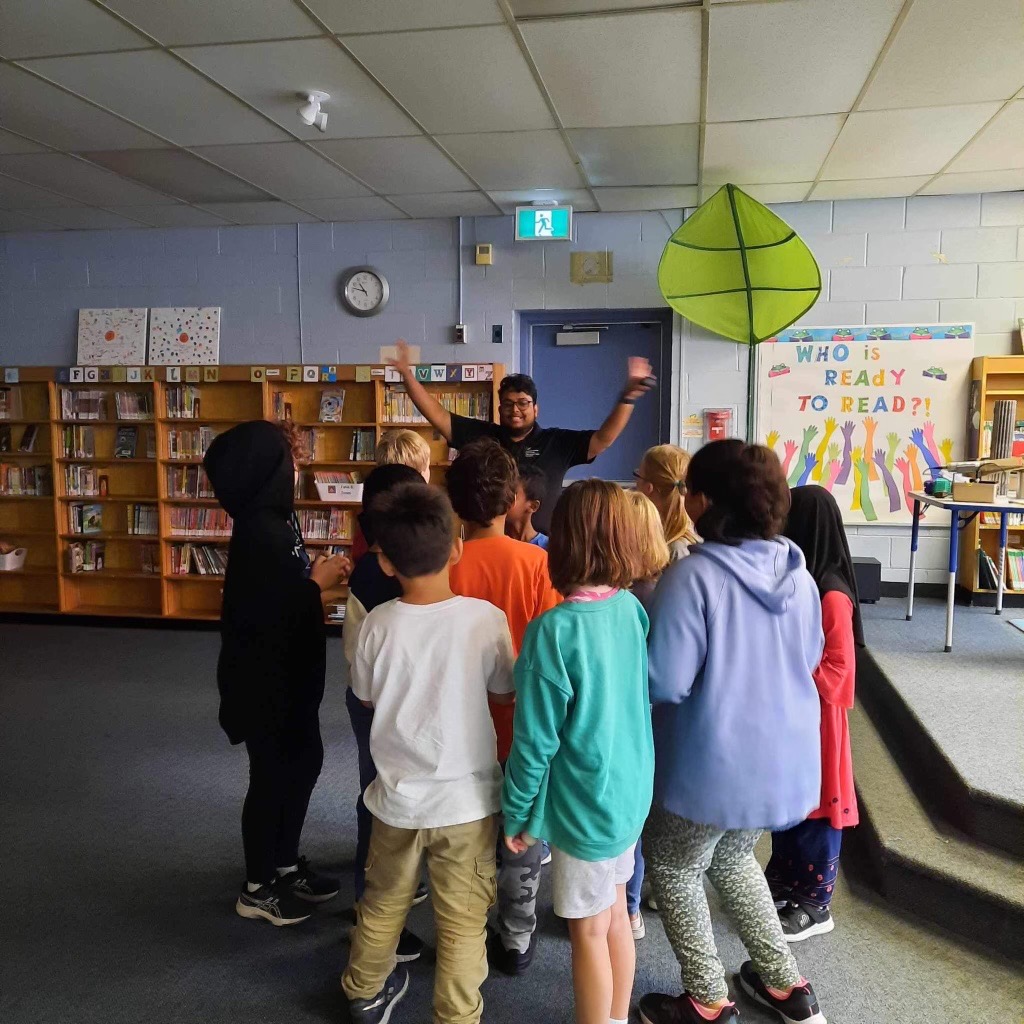 CNL_LNC's tweet photo. Yesterday, we met with grade 4, 5 and 6 classes from Bells Corner Public School in @ottawacity to learn about #NuclearEnergy for #ScienceLiteracyWeek. 

Want to join CNL’s #EducationOutreachProgram, email communications@cnl.ca.

@NSERC_CRSNG @AECL_EACL #nextgen @OCDSB #Scilit https://t.co/wSSoCPEwy9