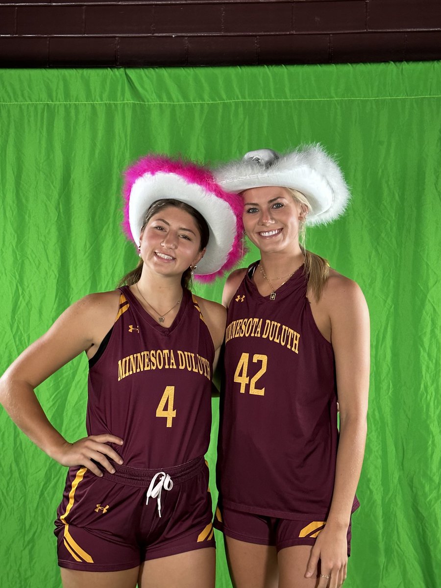 A HUUUGGGE …

HAPPY BELATED BIRTHDAY to these two 🎂🎉🥳🎈🎊🎁

Maria and Lexi I hope you had an amazing birthday last week !!!!!!!!!!!