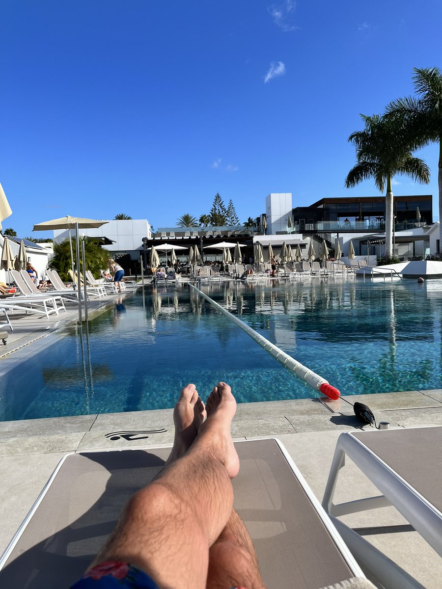 Well required therapy 🏊🏼‍♂️☀️🕶️🇪🇸