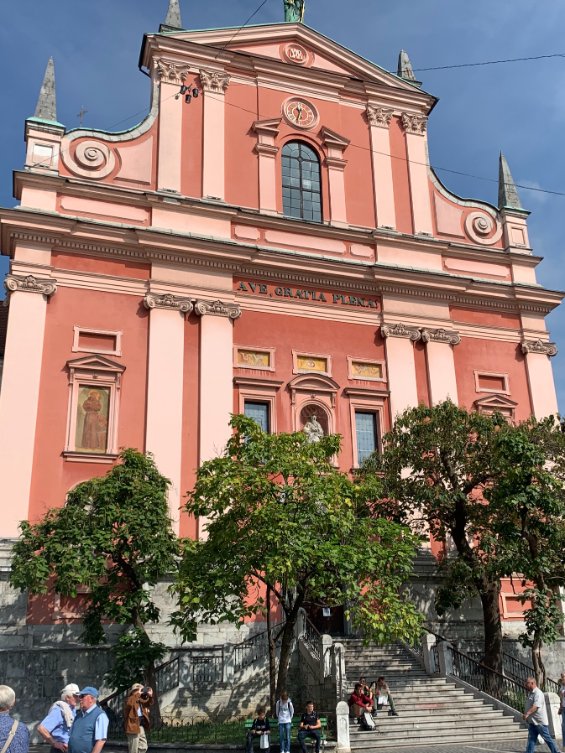 Arrived in Ljubljana with <a href="/YTILInetwork/">YTILI Network</a> colleagues <a href="/AUbavkov/">Aleksandar Ubavkov</a> and <a href="/MFRConsultants/">MFR Consultants</a> for the #AlumniSummit2023 Ready to learn more and continue the collaborations <a href="/StateDept/">Department of State</a> <a href="/ECAatState/">Educational & Cultural Affairs—U.S. Dept. of State</a>