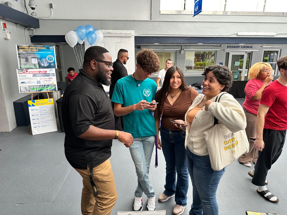 The Brothers of Alpha Phi Alpha Fraternity, Inc., Iota Pi Lambda Chapter stressing to students the importance of registration and how important it is to exercise the right to vote!
#AVotelessPeopleIsAHopelessPeople
#AlphaPhiAlpha
