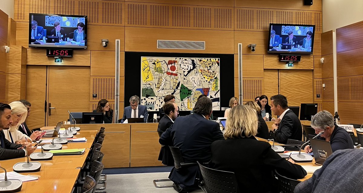 Point sur la rentrée scolaire avec Dgesco en commission. Quel décalage entre l’exercice d’autosatisfaction ministérielle et les interventions issues de tous les groupes,faisant part des difficultés rencontrées sur le terrain ! Et pendant ce temps, l’abaya fait le buzz…#éducation