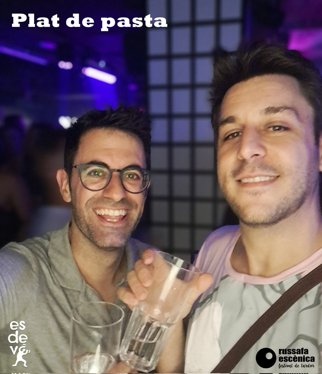 #Platdepasta. 
Jordi i Lluís. Dos amics. Una nit memorable de festa que no s'acaba mai.
Estrena al festival <a href="/russafaescenica/">Russafa Escènica</a>. Del 21/09 al 01/10.
Repartiment: <a href="/AitorCaballer/">Aitor Caballer</a> i <a href="/Pauverpuc/">Pau Vercher</a>.
Direcció: <a href="/PaulaLlorens_/">Paula Llorens</a> 
Tècnic: Joan Ballester

#teatre #València #russafaescènica #lgtb