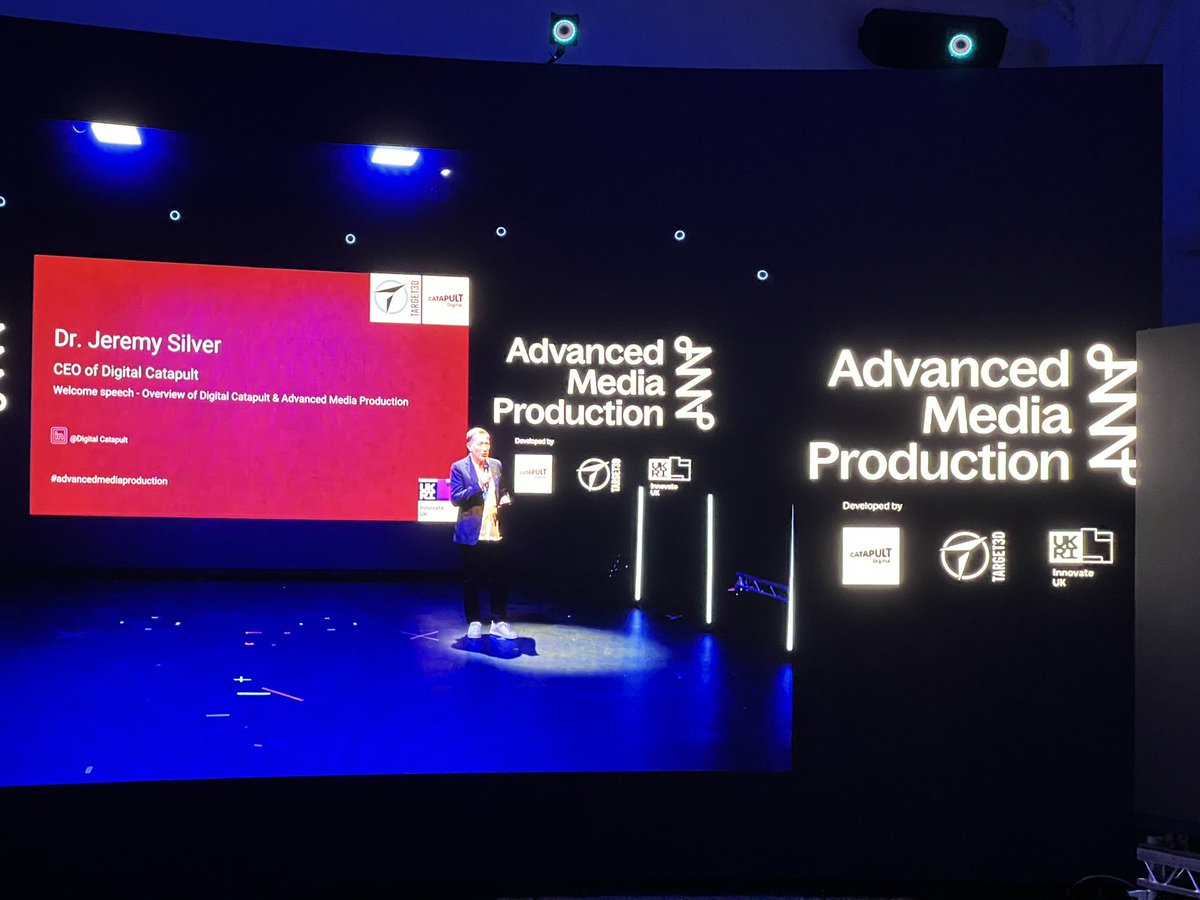 Dr Jeremy Silver, CEO of @digicatapult is giving us an overview of the creation of the Advanced Media Production network and how it has been possible.

#AdvancedMediaProduction