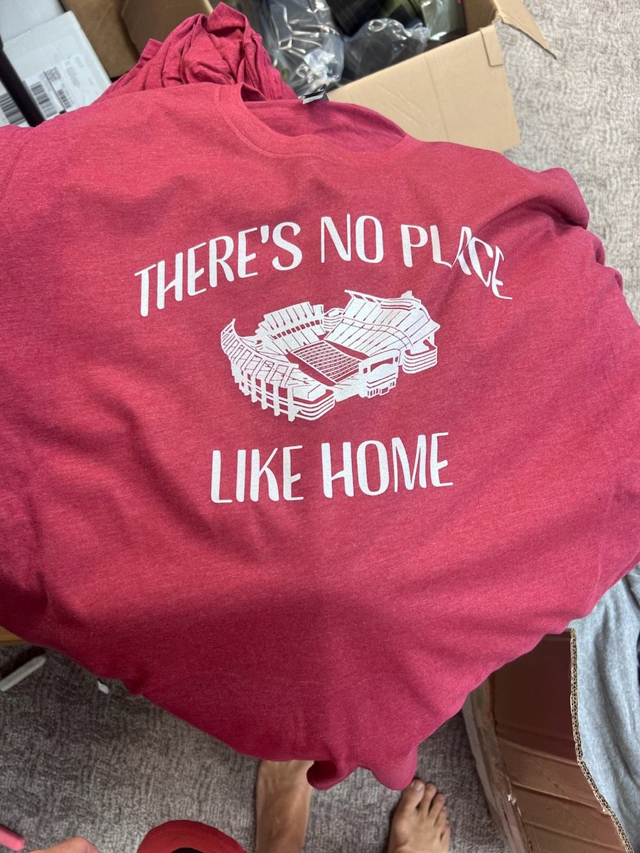 PrintsCarolina's tweet photo. The first prints have just come off the press.

We can't wait to get these out to you! https://t.co/klWEeejron