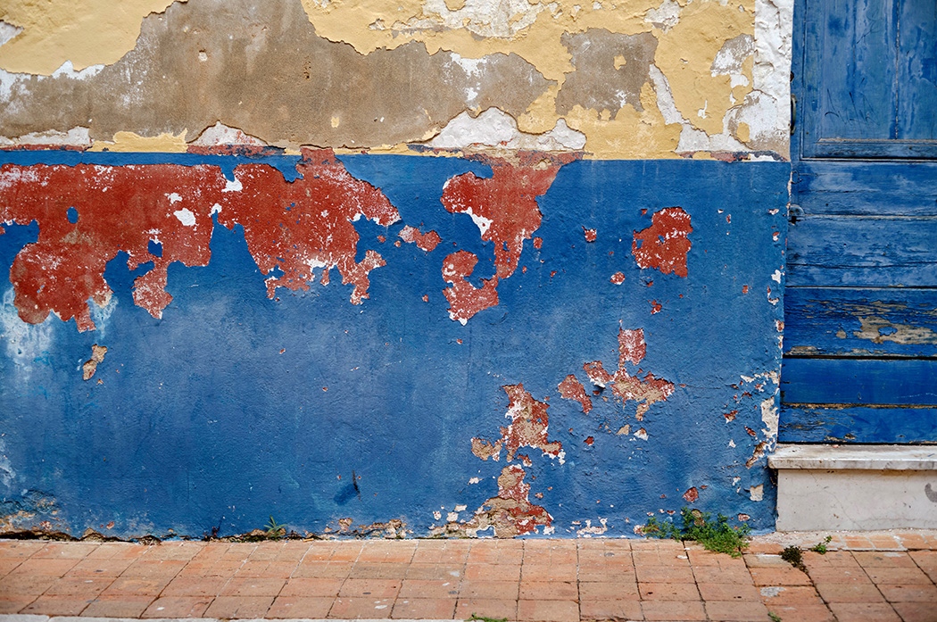 Filmic warm tones shot with the superb LightLensLab 50mm f/2 Speed Panchro II lens, using the Leica M11.

#leica #leicauk # lightlenslab #leicam11 #lightlenslabspeedpanchro2