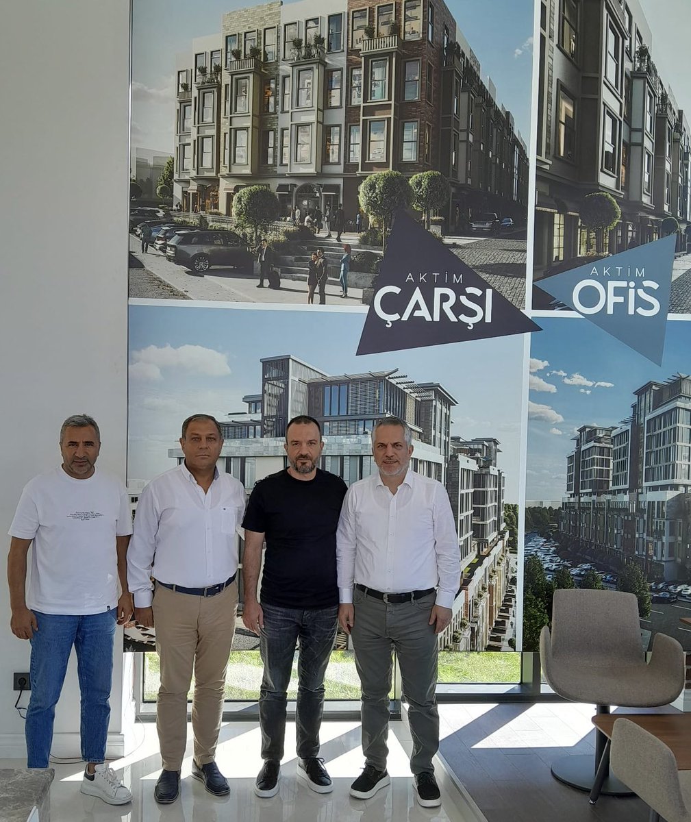 bekirtanerates's tweet photo. Bayrampaşa tekstil merkezimizde projesine başlanan #aktim Çarşı ve ofis projesini satış ofisinde @Batiadorg yk arkadaşlarımla inceleme fırsatı bulduk sektörümüze ve bölgemize katkı sağlayacak proje sahibi #bilgiçler inşaat yk bşk sn Kamil Bilgiç i proje için kutluyor başarılar diliyorum