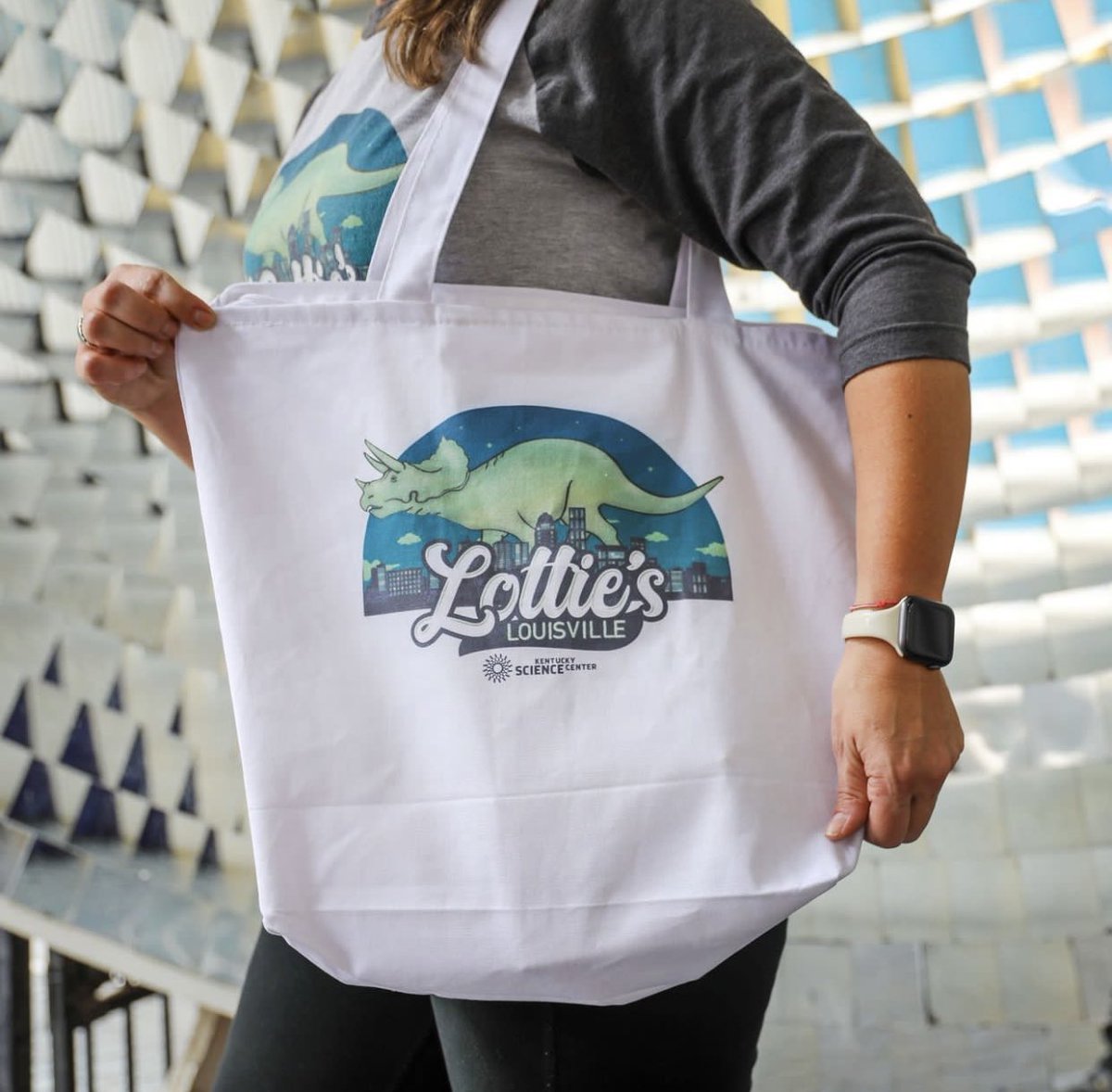 Our FAN FAVORITE Lottie’s Louisville merch is BACK for a limited time!🤩🦖 

All proceeds go towards our Annual Fund for Science🧪

Shop now: shop.printyourcause.com/campaigns/KYSc…