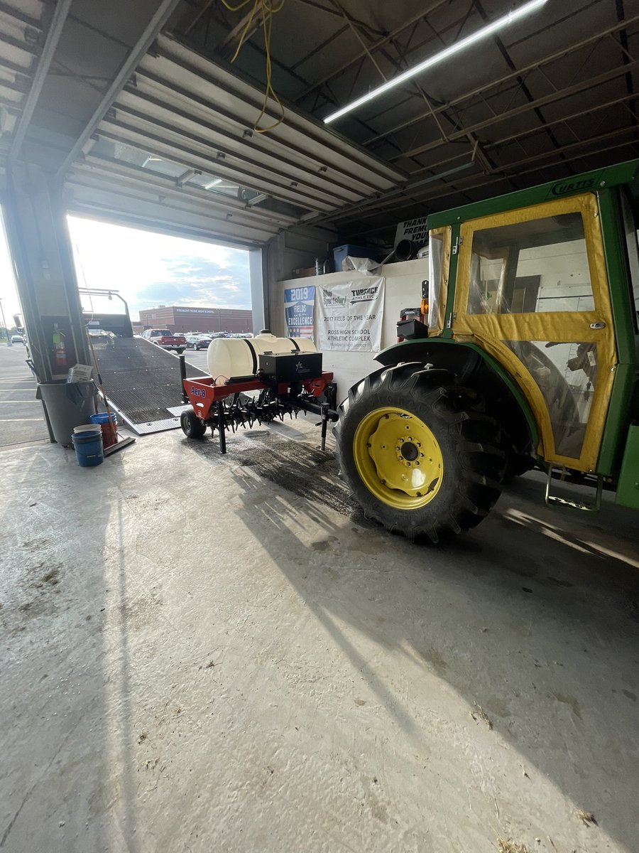 FRGroundsdept's tweet photo. Thank you @BakerVehicle for getting this to us so fast.  Will be a wonderful upgrade from what we had. https://t.co/mTgYuoY304