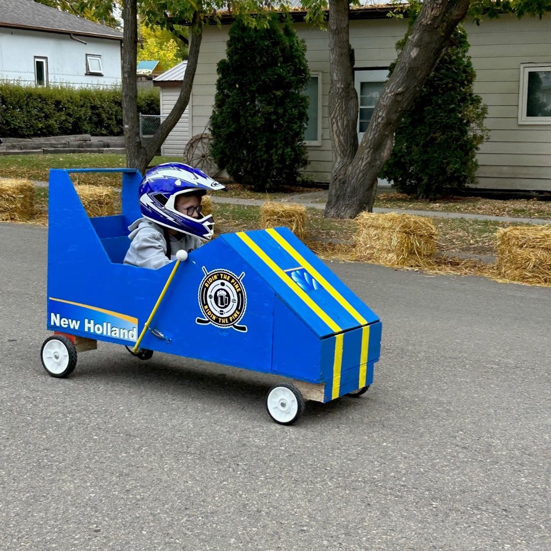 Check out this soap box car that was entered in the Lion's Club Box Car Racing event in Boissevain last weekend! We were happy to help Lincoln decorate his car to make sure he was riding in style!😎 Great job Lincoln and congrats to all those who took part!