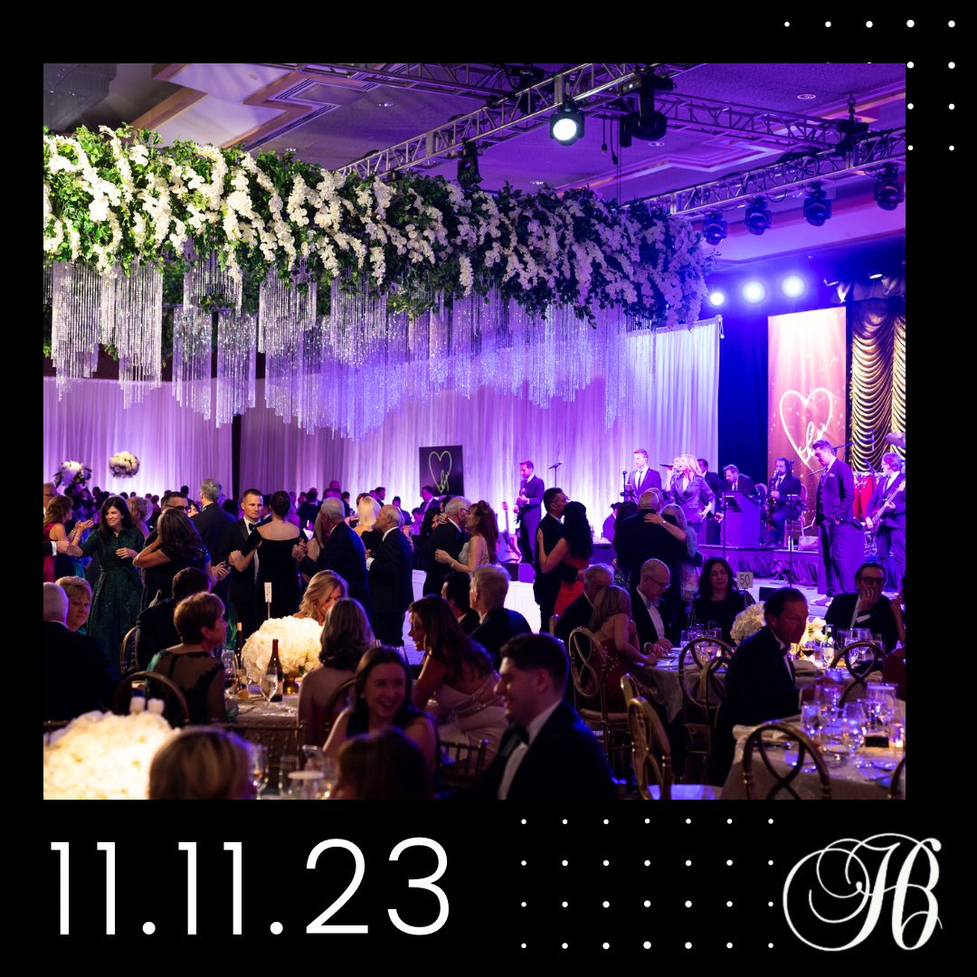 PhxHeartBall's tweet photo. Our 64th Annual Phoenix Heart Ball is quickly approaching! Join us on 11.11.23 at the The Phoenician, a Luxury Collection Resort, Scottsdale. 
The funds raised at the Phoenix Heart Ball support critical American Heart Association work. https://t.co/YKI7URZTcz