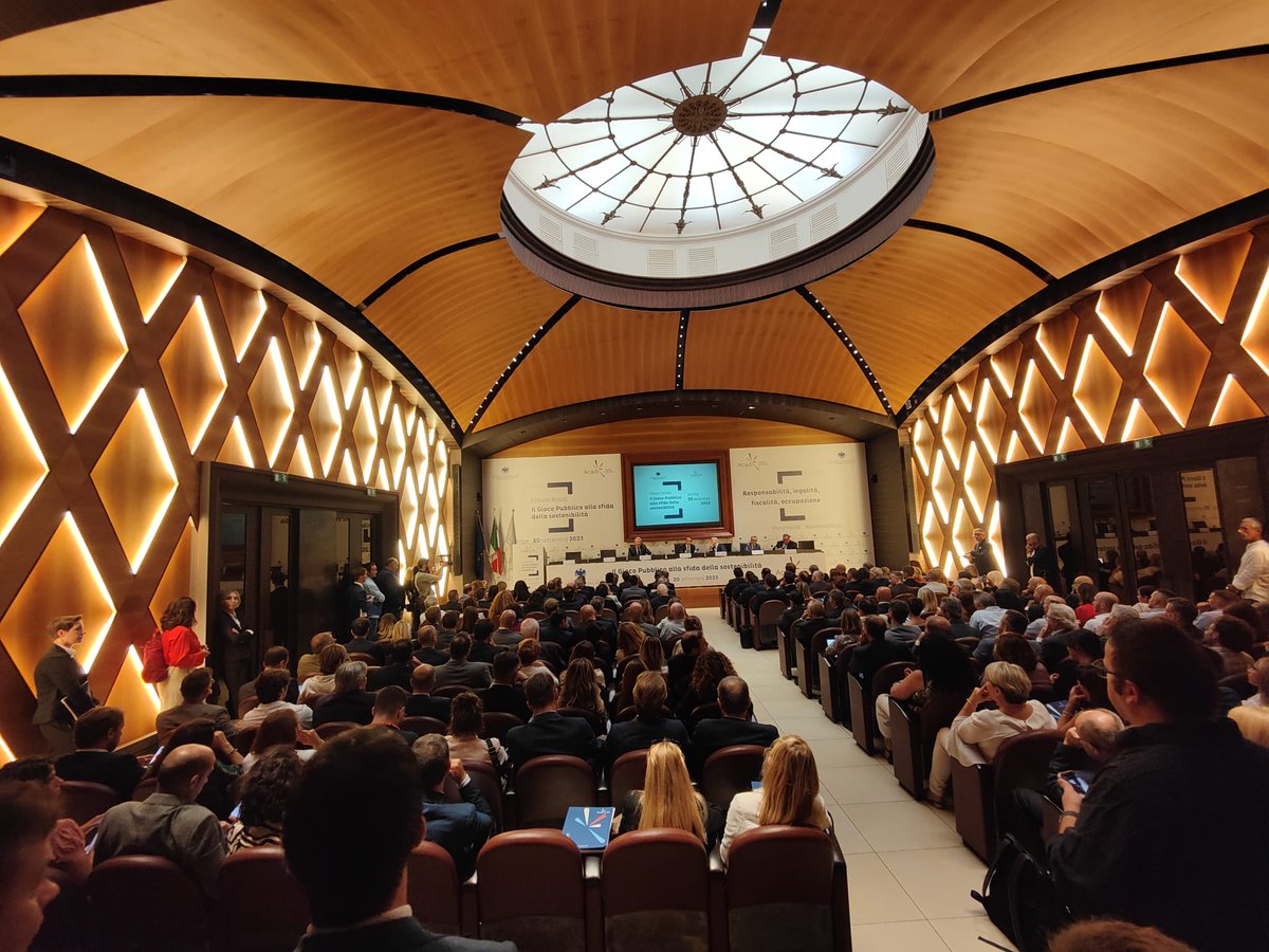 Siamo stati presenti oggi al #ForumAcadi2023 per la presentazione del Bilancio di sostenibilità 2022 del #gioco pubblico.

@confcommercio <a href="/ACADI_it/">ACADI</a>

#Acadi #ForumAcadi