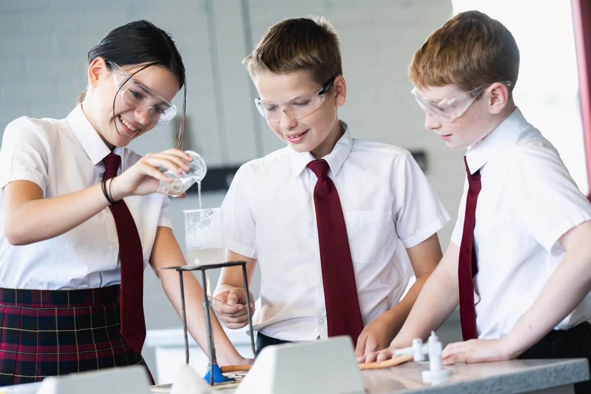 RedmoorAcademy's tweet photo. Want an opportunity to see our fantastic school? Our Open Evening for Year 6 students is taking place next Wednesday. Come along to meet some of our students and staff as they showcase what's on offer at Redmoor! https://t.co/HYnZ2Dj03R