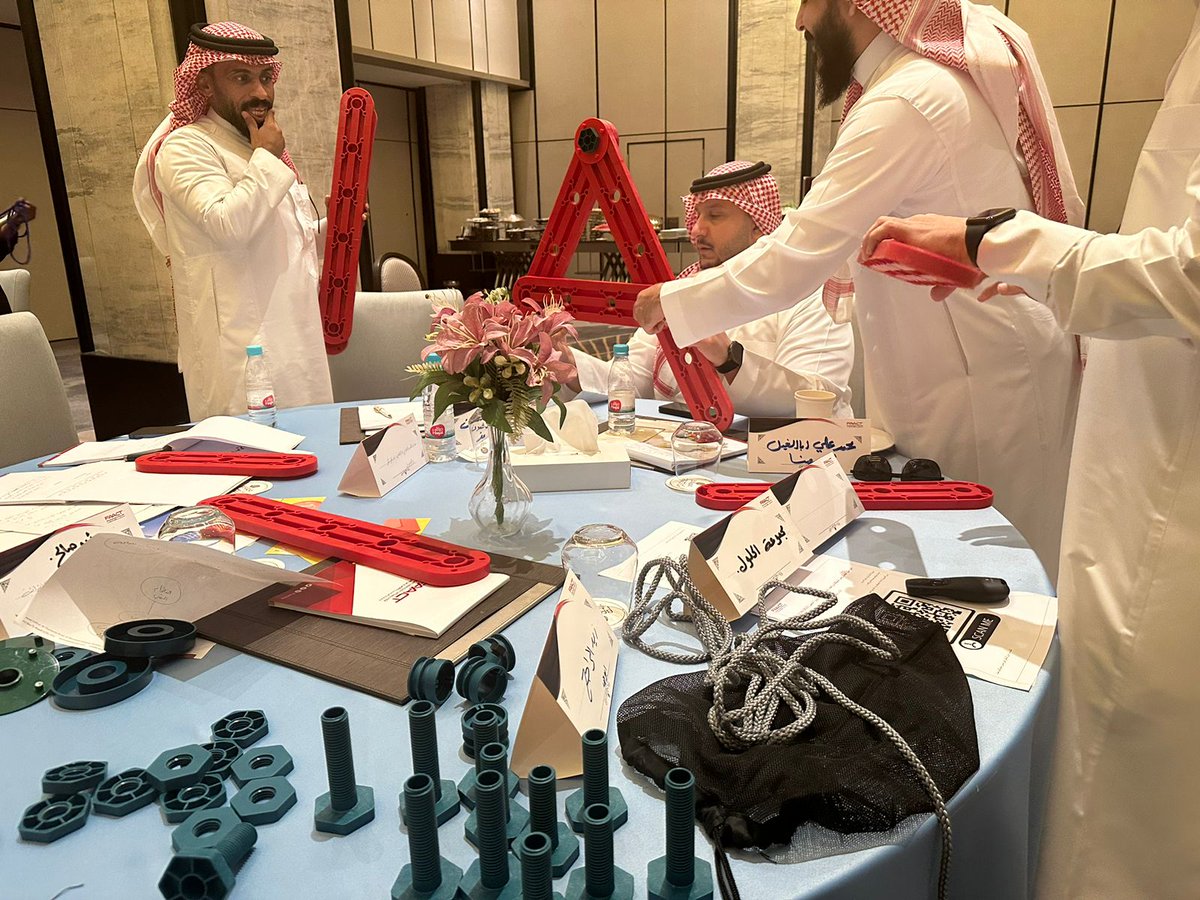 faactksa's tweet photo. معاً نتشارك الإنجاز 🏅🏅@mawhiba
ختام التدريب التفاعلي لبناء القدرات وتنمية المهارات لمنسوبي
مؤسسة الملك عبد العزيز ورجاله للموهبة والإبداع في برنامج
"التواصل الفعال وحل المشكلات واتخاذ القرارات "
لمعرفة المزيد عن برامجنا: 0506029947 - 920004660 #أكاديمية_فاكت
#FAACT
#موهبة https://t.co/G2FQ9Dymcy
