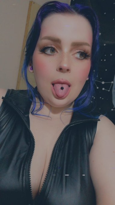 #NewProfilePic for now... https://t.co/se19cVtztI<a href="/tag/newprofilepic"class="tags">#NewProfilePic</a>