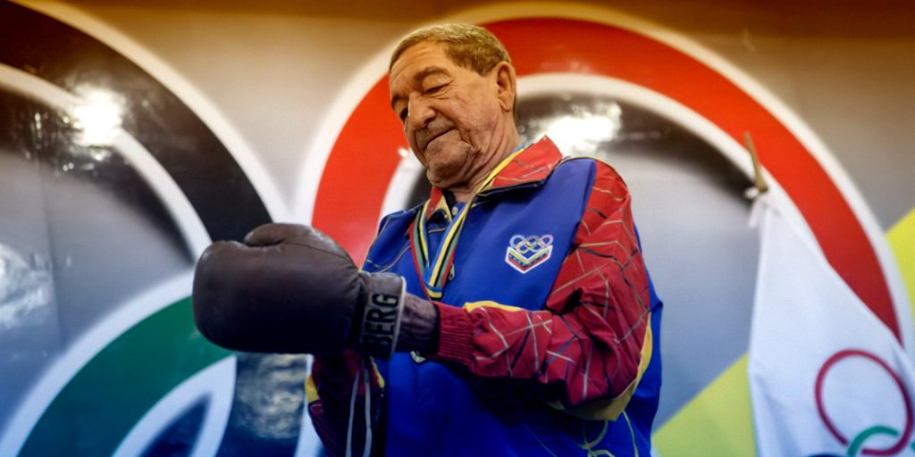 Hoy está de cumpleaños un gigante de la historia del deporte venezolano, Francisco “Morochito” Rodríguez, a quien envío un abrazo, mi cariño y felicitaciones, deseando para él las bendiciones de Dios, mucha salud y una feliz y larga vida.