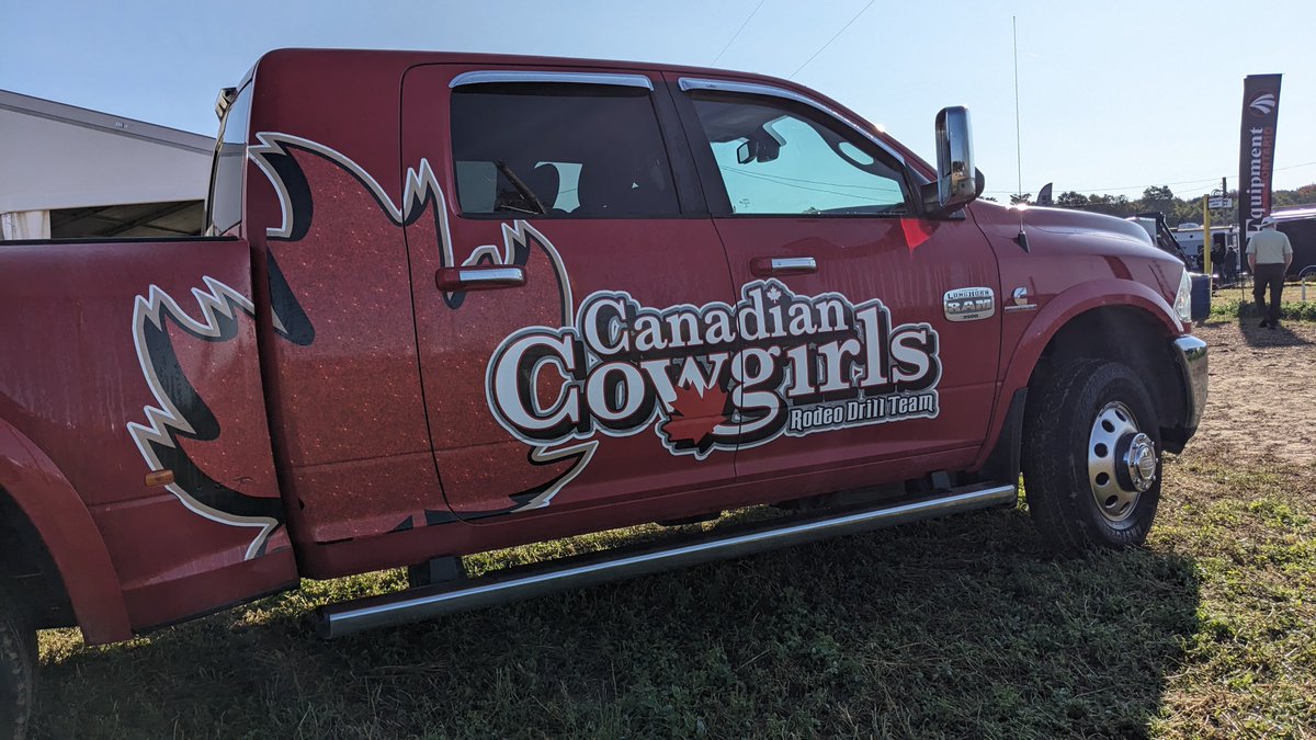 EquipmentOnt's tweet photo. Our @IPM2023official Neighbours Canadian Cowgirls Precision Drill Team are all saddled up and ready to hit the Ram Truck Corral at 10:00.
#IPM23 #ipm2023 https://t.co/Lw8xCjcx36