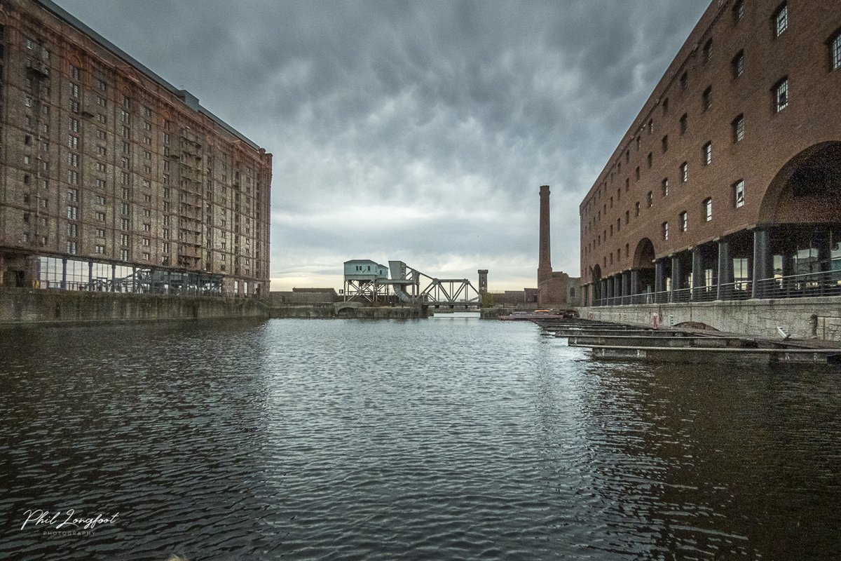 Stanley Dock Liverpool May 2022 
@CRTNorthWest @StanleyDock @TitanicHotelLiv @prideofsefton1 @PeelLivWaters @LiverpoolTweeta @angiesliverpool @YOLiverpool #architecturalphotography #architecure #Liverpool