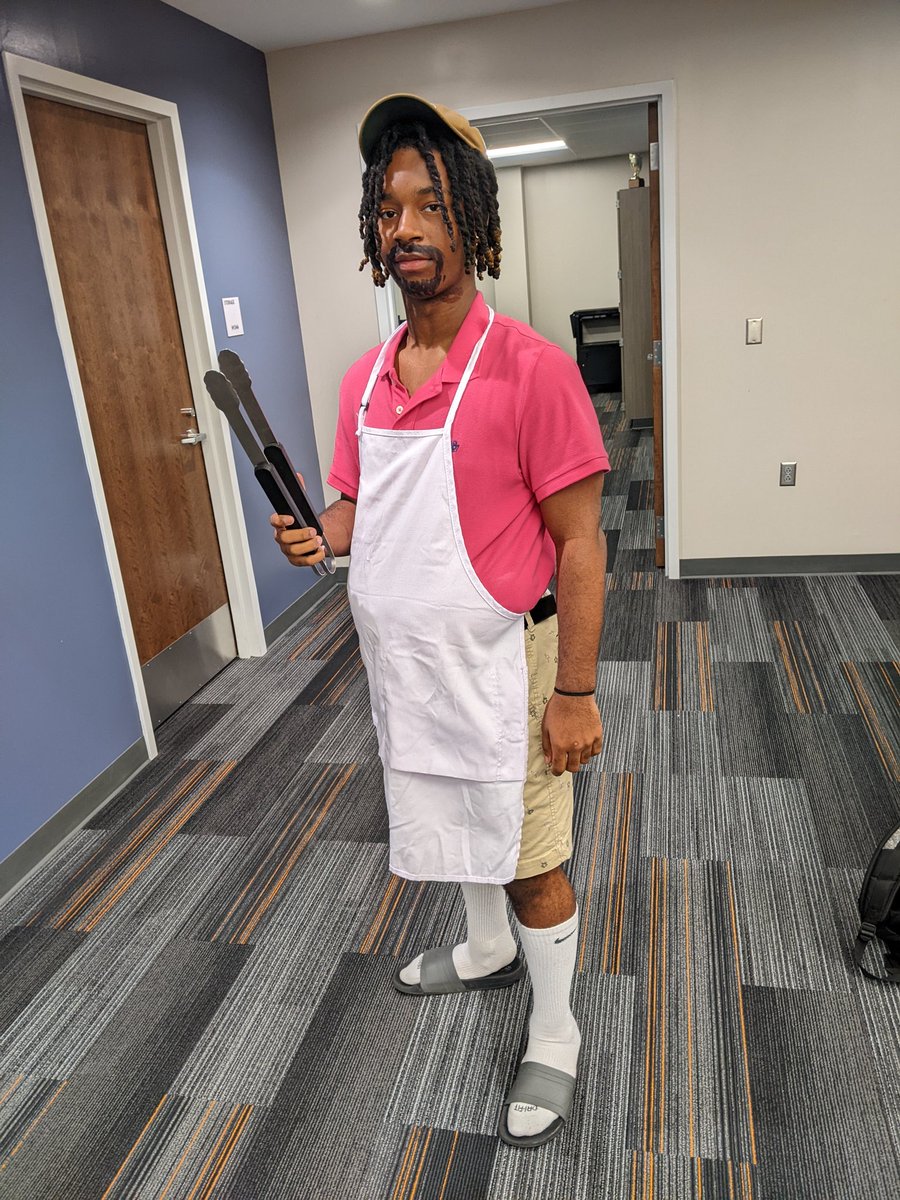 The grill is hot ......BBQ Dad!