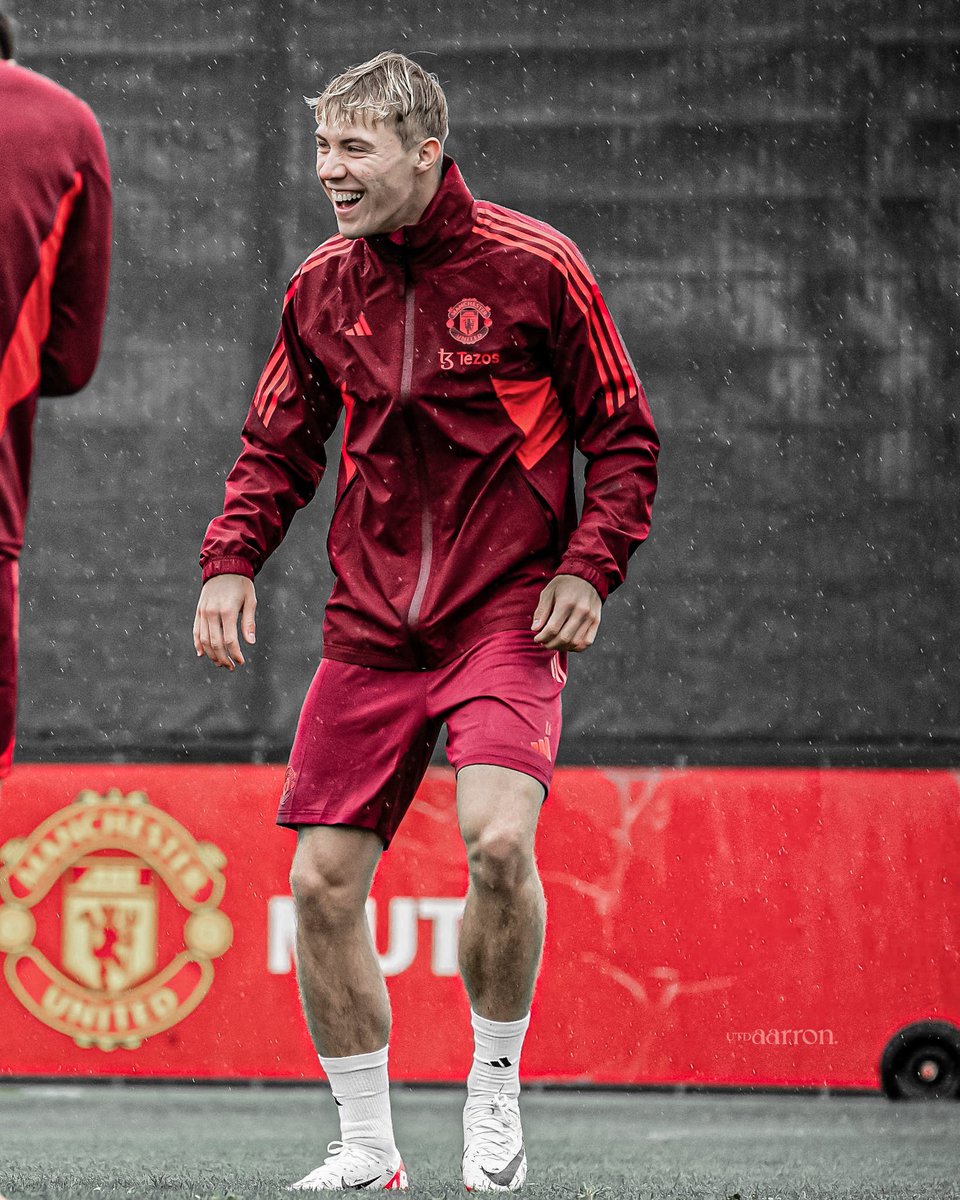 𝐂𝐚𝐧𝐭𝐨𝐧𝐚'𝐬 𝐂𝐨𝐥𝐥𝐚𝐫 tweet media