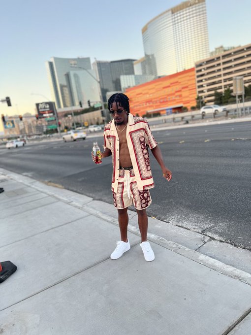 Grow the hair back or cut it https://t.co/t8p8bO3xUh