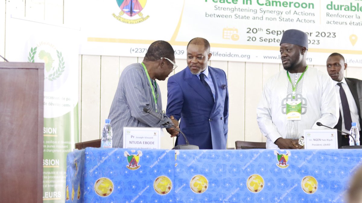 Ngenyves's tweet photo. I was honored to co-preside the opening of the Strategic Dialogue organized w the Ministry of External Relations to celebrate the IPD in Cameroon in the presence of the UN, Diplomatic missions, state ministries &amp; diverse national institutions &amp; CSOs.
#YIID
#Dialogue4peace https://t.co/yGagOjcNKv