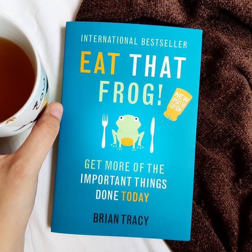 12 must read books to overcome procrastination and anxiety

1. Eat that frog