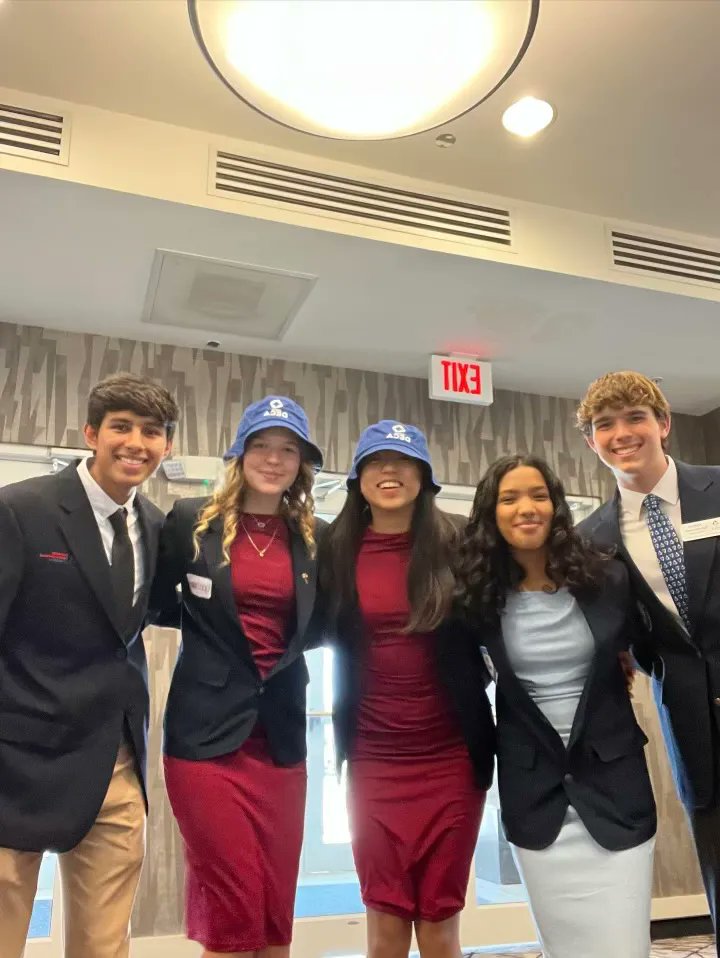 These past two days your state officers attended the IBEA and ACTE conferences. We had a wonderful time showcasing Iowa FBLA to future advisers in hopes of growing into more schools across the state. We loved getting to share our mission and goals as an organization!