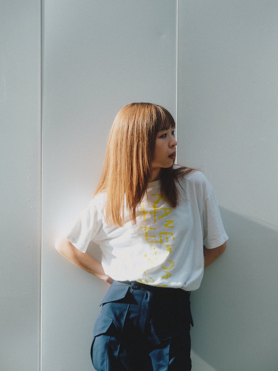 key_no_34's tweet photo. 木村さんも木村さんの写真も大好きで、TシャツもTシャツ着た自分も大好きなので、まだもう少し載せますよ

これはTシャツの着画の時に使う脳みそと筋肉で立ってみたやつ https://t.co/buvV3Uhb9U