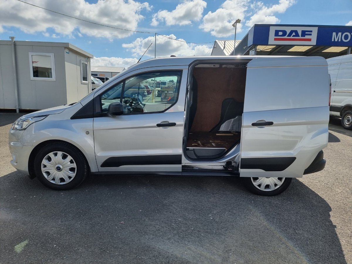 MotusSelectUK's tweet photo. 📢VAN OF THE WEEK📢

Used 2018 Ford Transit Connect, featuring:
❄️Air Conditioning
🗺️Sat Nav
📷Rear Camera
🚗Cargo Area Lining and more!

Find out more➡️ https://t.co/WdOZKdDQN8

#VanOfTheWeek #UsedVan #UsedFord #FordTransitConnect #TransitVan #MotusFord #MotusSelect https://t.co/N04PbyQ218