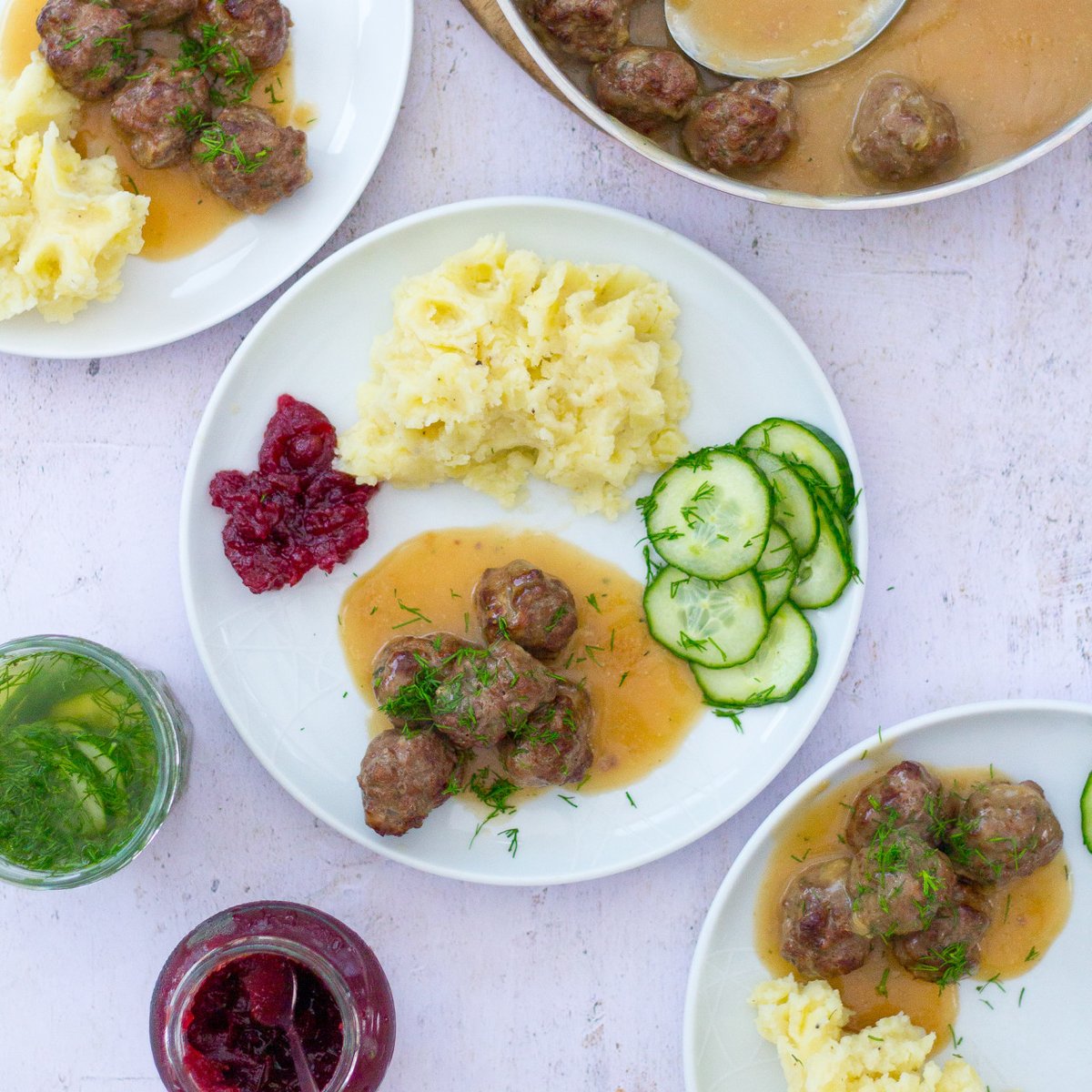 easypeasyfoodie's tweet photo. Fancy making IKEA meatballs at home? My Easy Homemade Swedish Meatballs recipe can be ready in just 30 minutes… serve with creamy gravy, mash and lingonberry jam for the full IKEA experience!
RECIPE: https://t.co/DTHvXnqtMv
@MonikasRecipes @recipecrumbs #CookBlogShare https://t.co/ZwjB400nx2