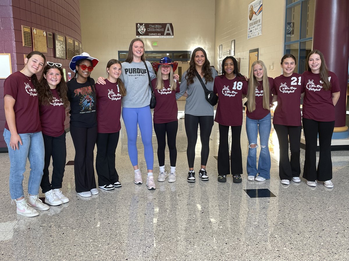 WeaRidgeMS's tweet photo. Great start to the day!  Thank you to @PurdueVB players Chloe and Emily for greeting our students as they entered the building this morning.  Great to welcome back one of WRM's all-time greats @ChicoineChloe.  Once a Husky, Always a Husky!
#StartWithHello 
@TSCSuper @eemilyras https://t.co/xYDWmywzYE