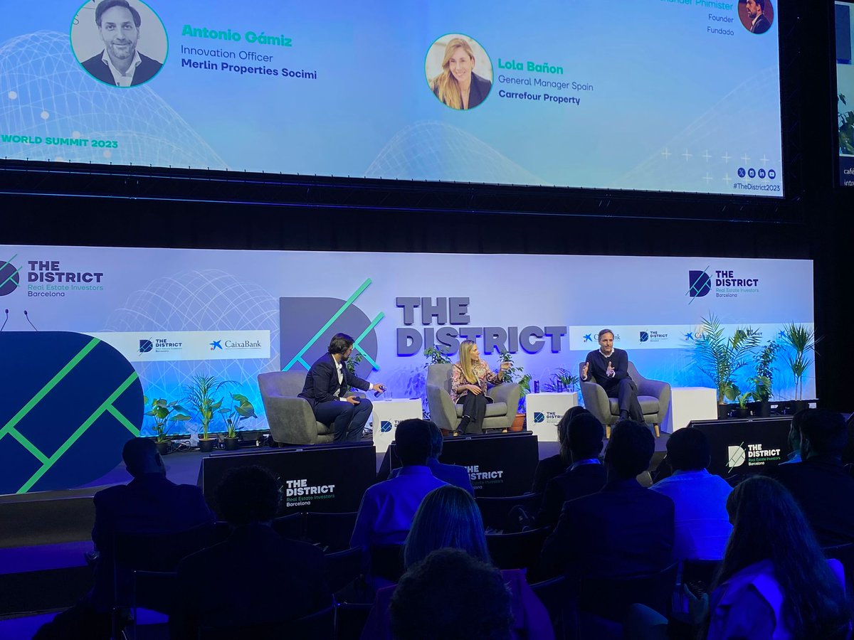 District_Show's tweet image. At this moment we are learning and discussing how new trends impact #RealEstate #investment and commercial properties with Jose Manuel Llovet from @grupo_LAR, Antonio Gámiz from #MerlinProperties and Lola Bañon from @CRFProperty_Es in 📍 the Main Auditorium @caixabank!!