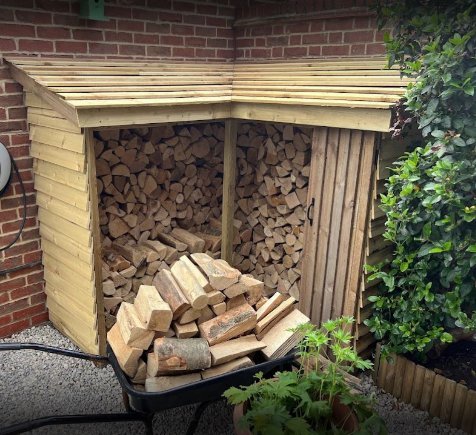ford_logs's tweet photo. 5⭐️Google Review
This is the first time using Ford Logs and on first impressions we are very satisfied. The logs are very good, dry and fairly uniform making stacking quite easy.
Many Thanks 👍
#readytoburn #logburner #kilndriedlogs #logsonline #FORDLOGS #googlereviewsmatter https://t.co/aa4cGGOVtj