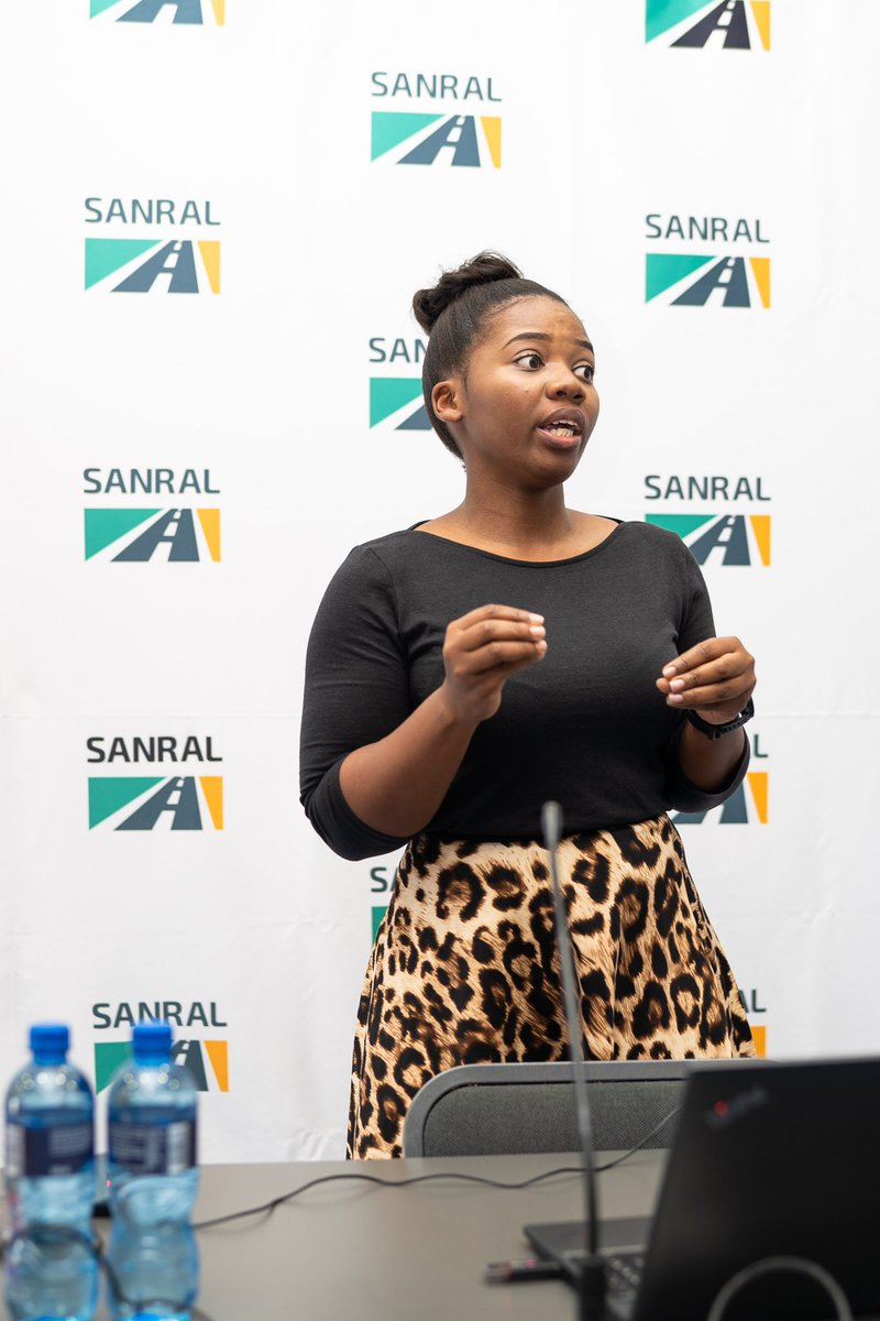 SANRAL_za's tweet image. The aim of the lectures was to discuss the advances made in roads infrastructure engineering and career opportunities. 

#SANRAL 
#EngineeringYourFuture
#BeyondRoads